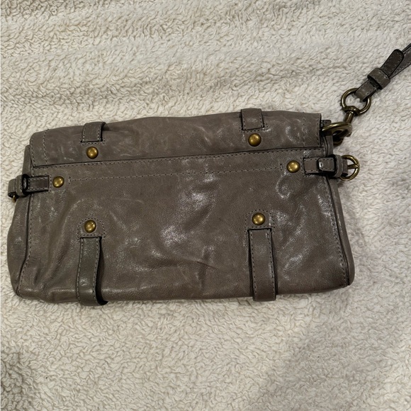 COACH OLIVE/TAUPE LEATHER CLUTCH BAG STYLE# 12707 orig. $298 - Picture 2 of 3